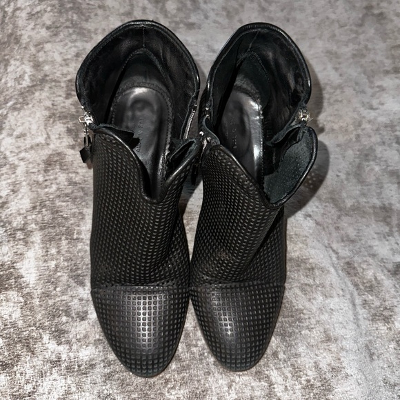 rag & bone Margot Bootie - size 9 - Picture 3 of 5